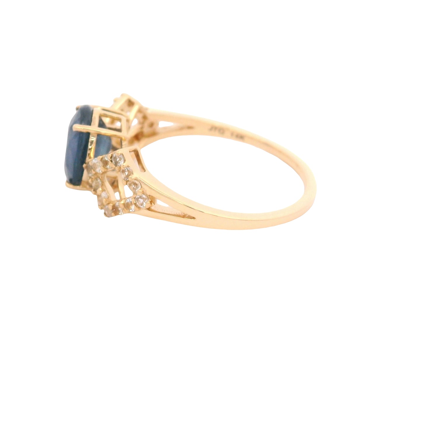 2.19 Ct Oval Sapphire 14K Gold Ring
