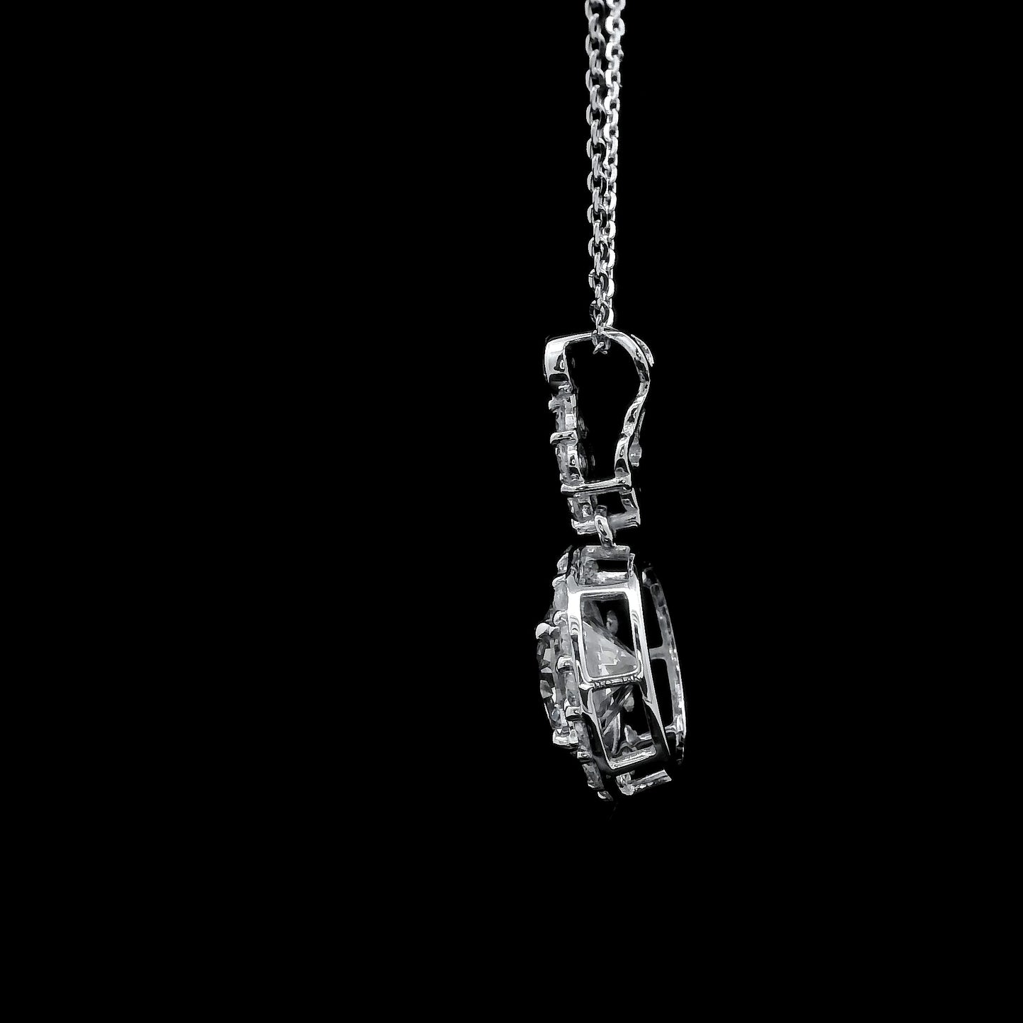 2.18 Carats Lab Grown Diamond 14K Gold Pendant