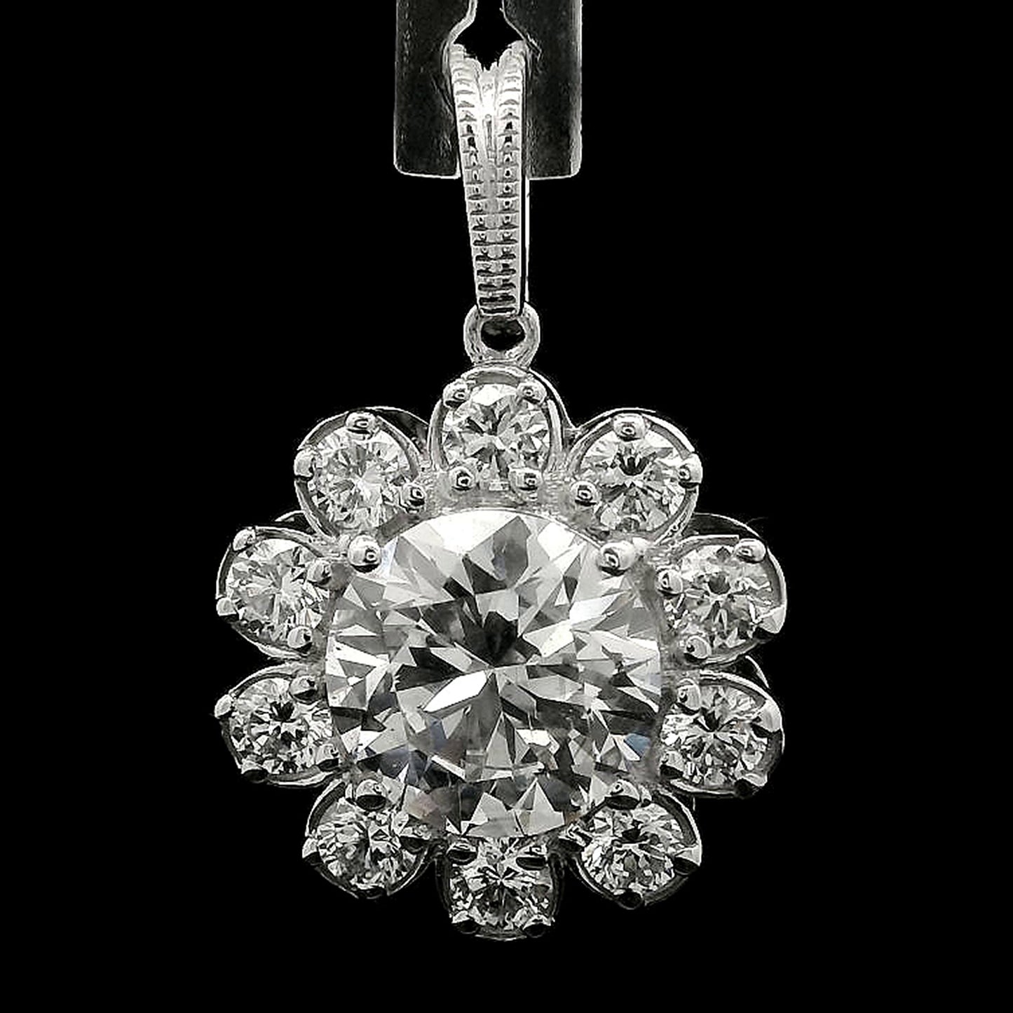 2.05 Carats Lab Grown Diamond 14K Gold Pendant