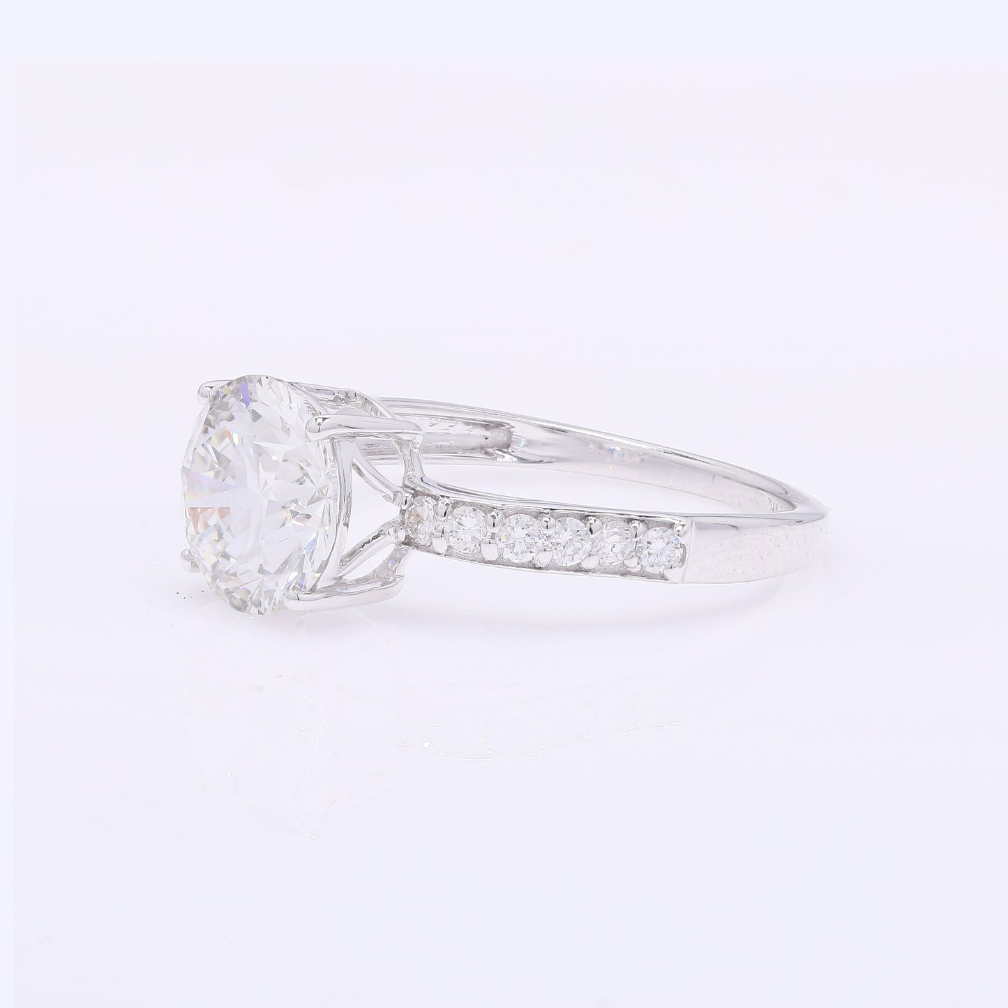 2.30 Carats Lab Grown Diamond 14K Gold Ring
