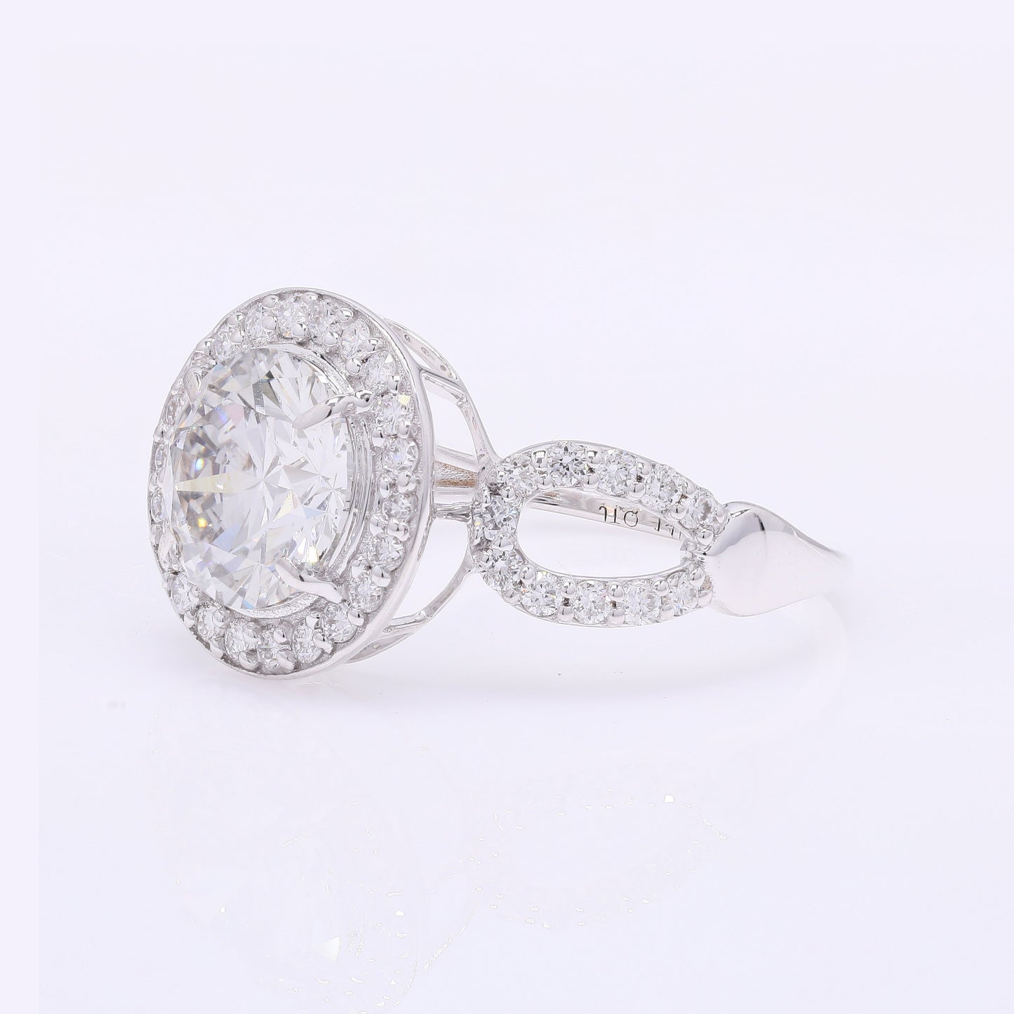 2.58 Carats Lab Grown Diamond 14K Gold Ring