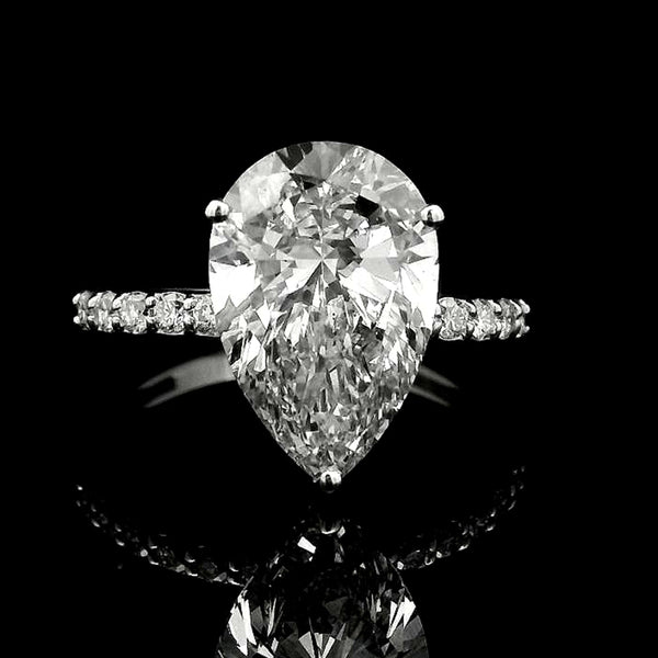 4.25 Carats Lab Grown Diamond 14K Gold Ring