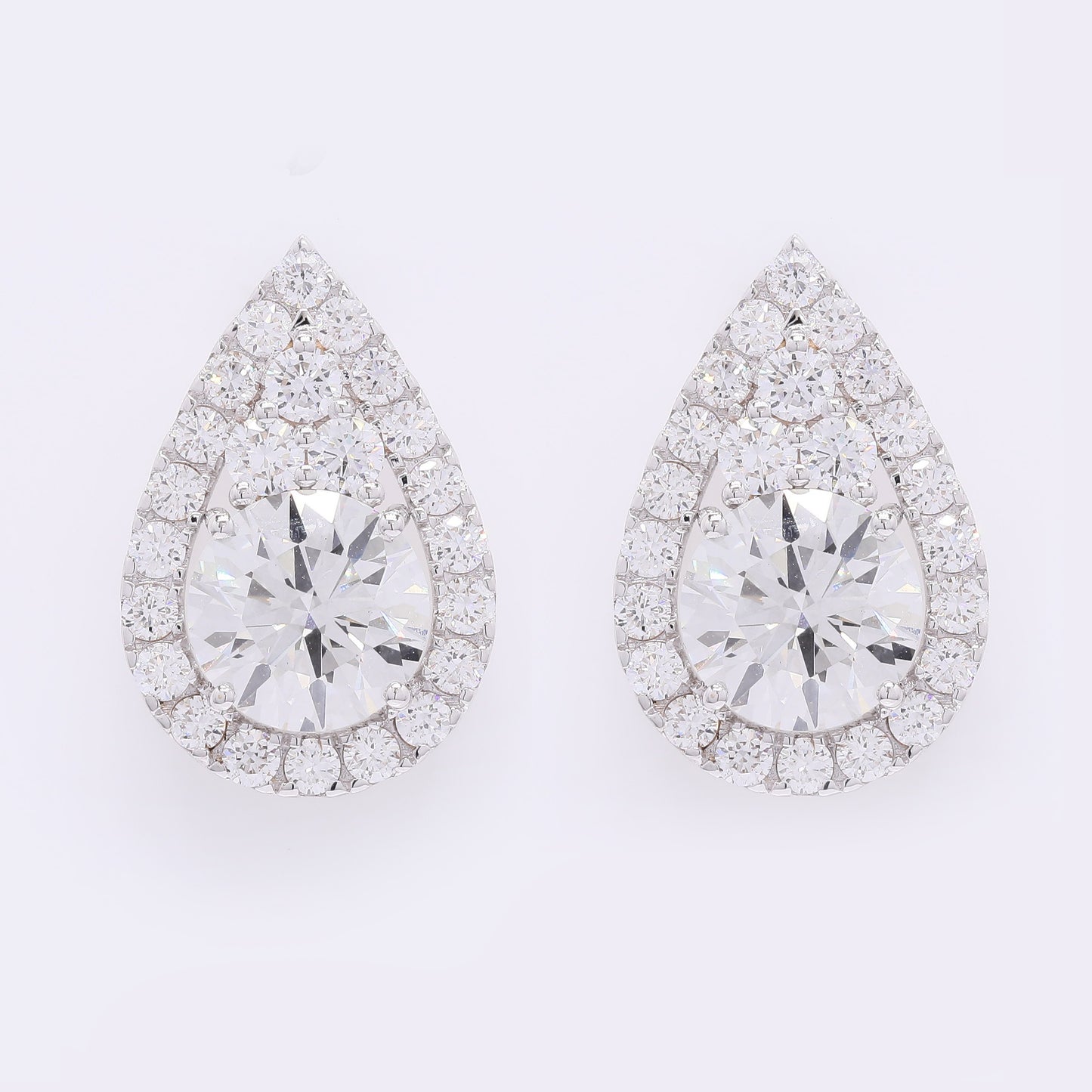 4.87 Carats Lab Grown Diamond 14K Gold Earrings