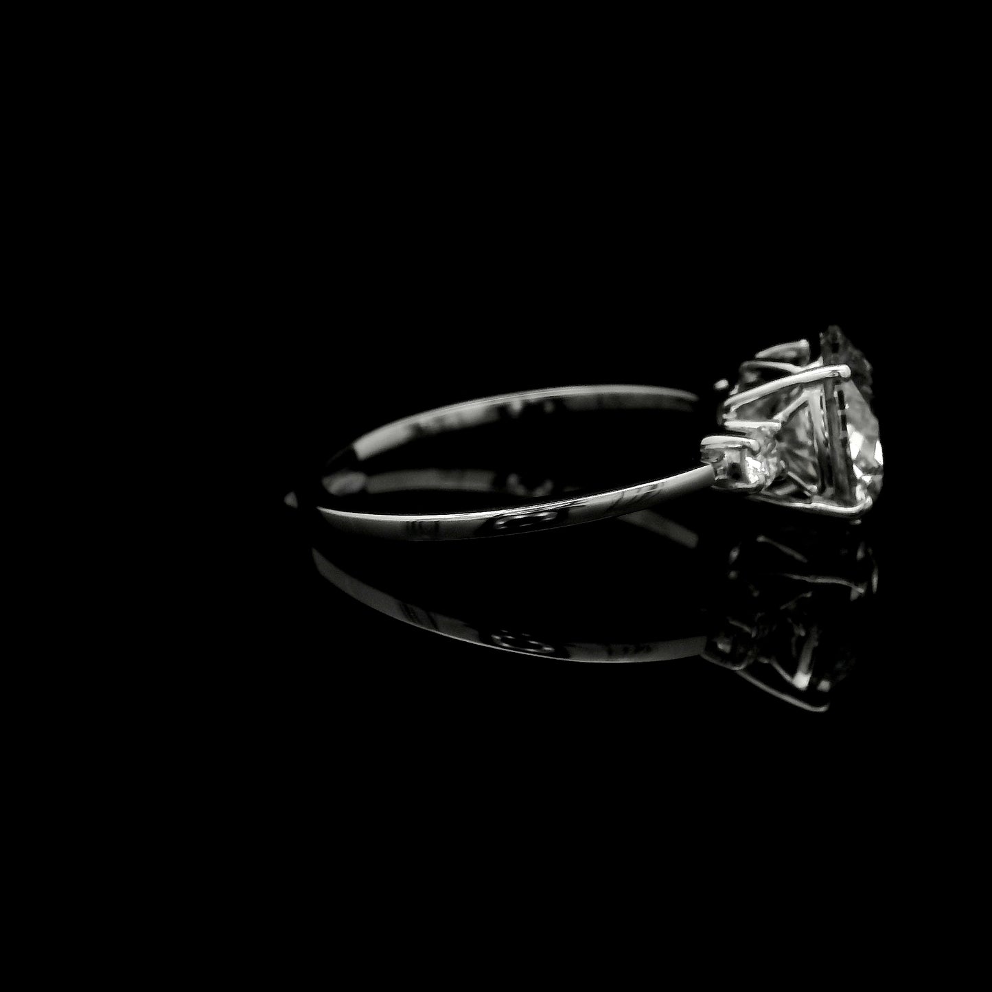 2.17 Carats Lab Grown Diamond 14K Gold Ring