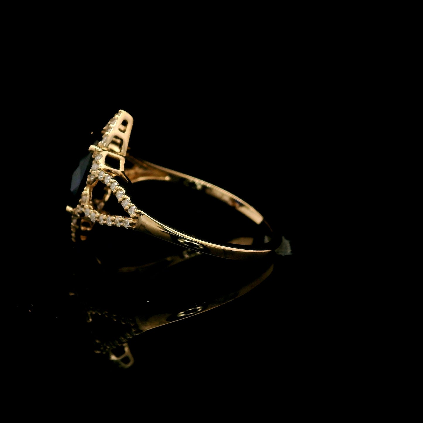 2.27 Ct Oval Mixed Cut Lab Grown Sapphire 14K Gold Ring