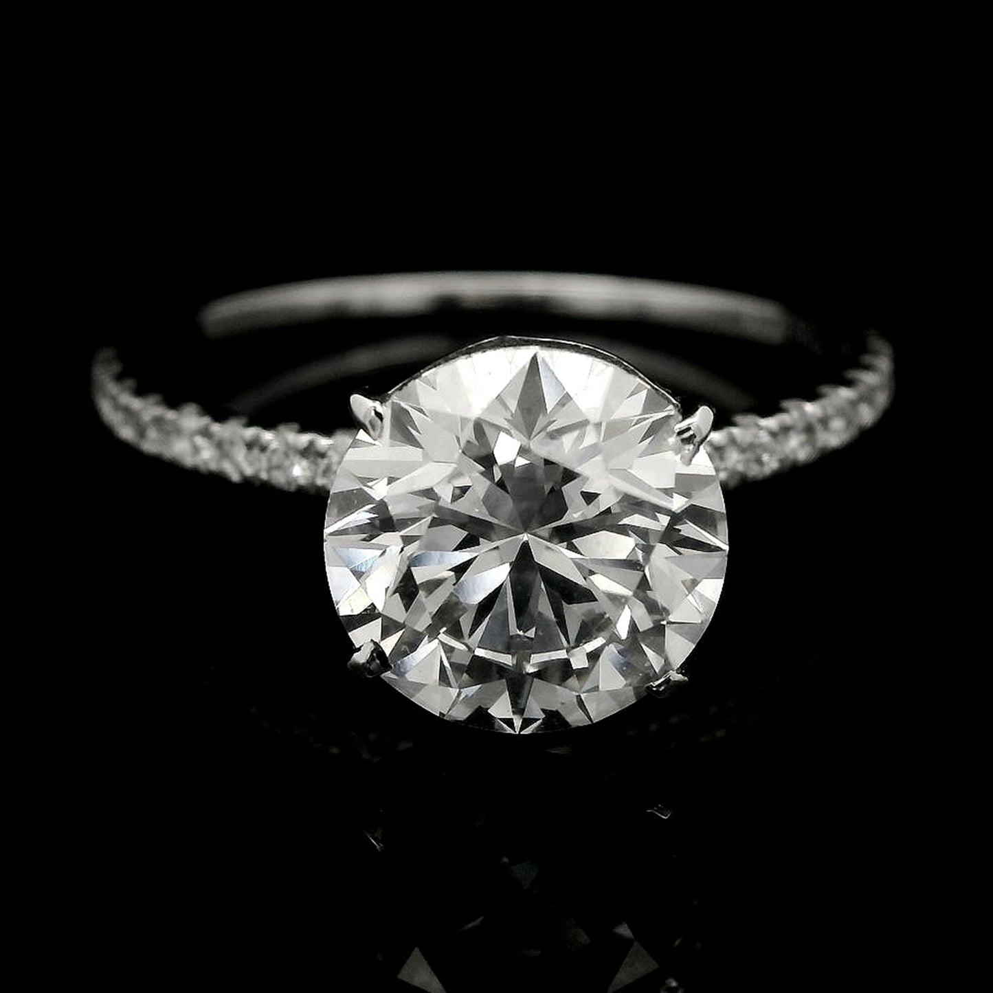 2.30 Carats Lab Grown Diamond 14K Gold Ring