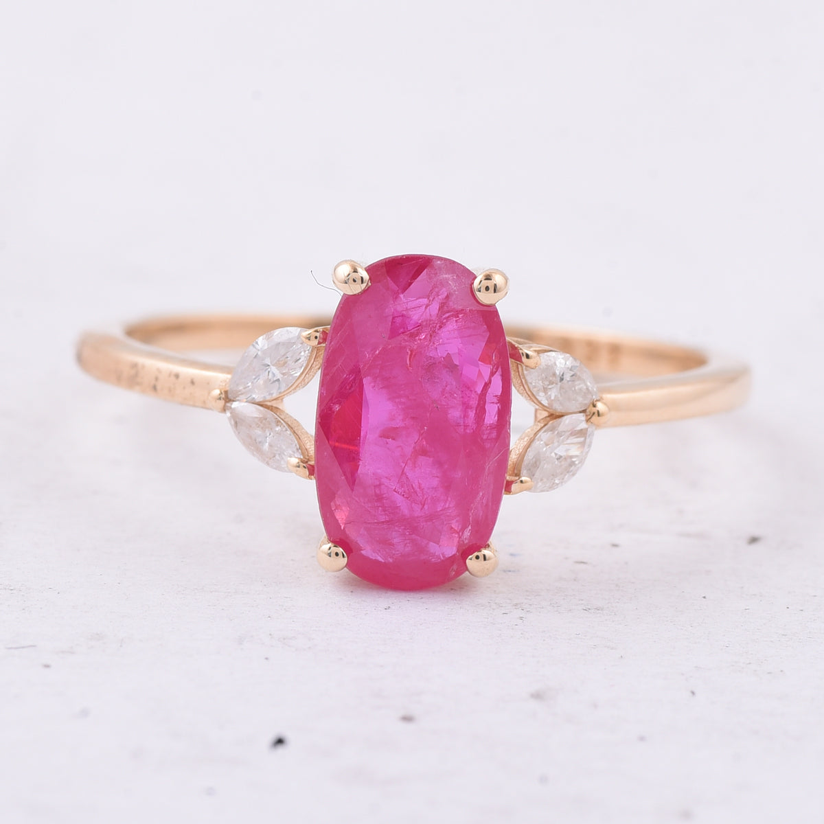 1.75 Ct Oval Natural Ruby 14K Gold Ring