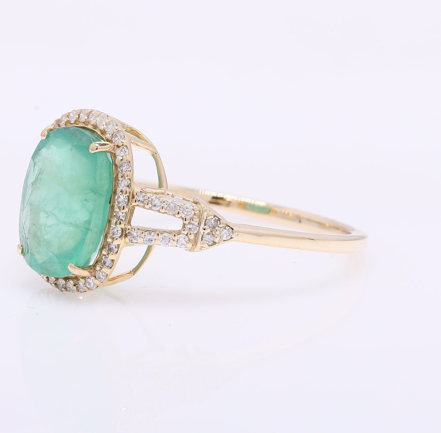 2.56 Ct Cushion Mixed Cut Natural Emerald 14K Gold Ring
