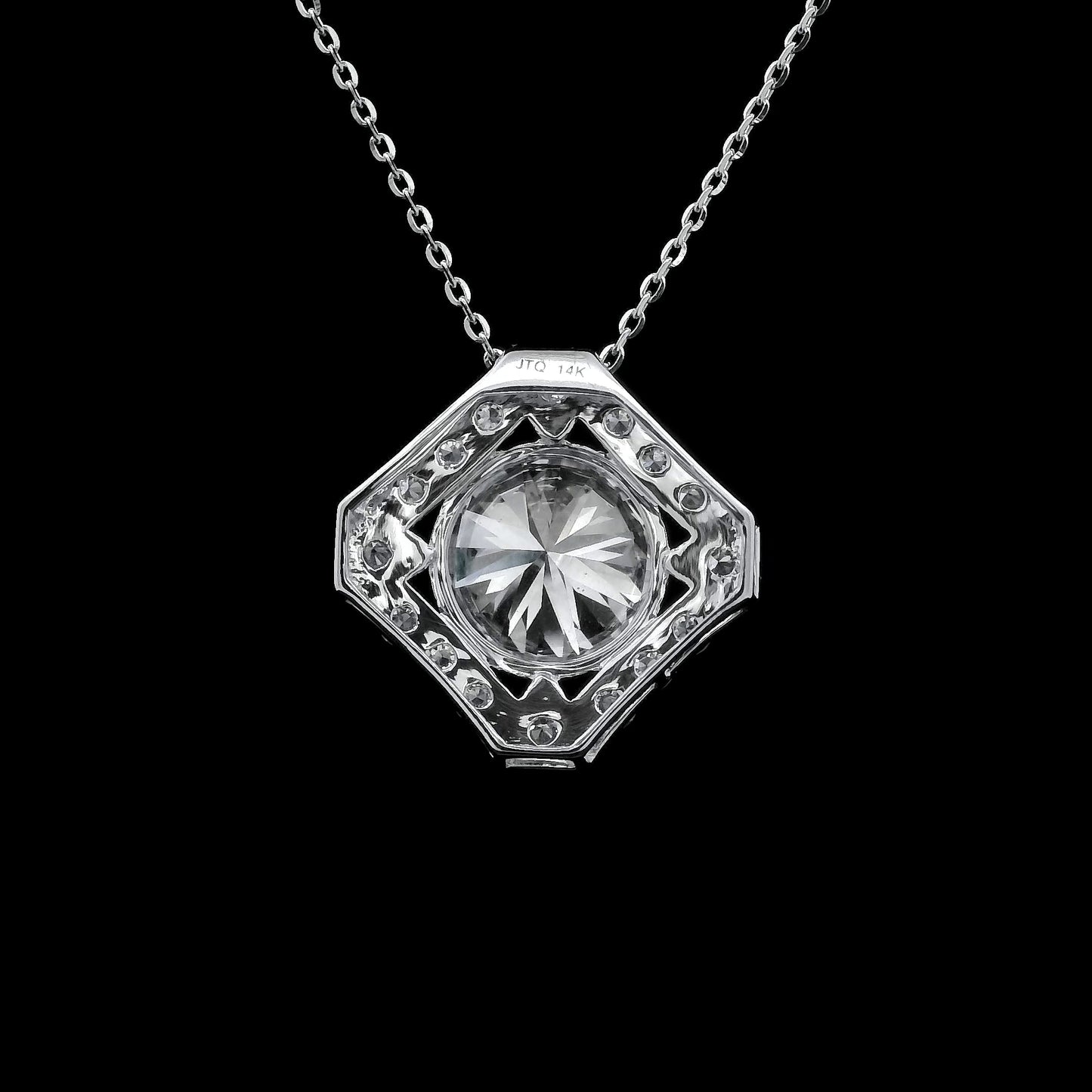3.60 Carats Lab Grown Diamond 14K Gold Pendant