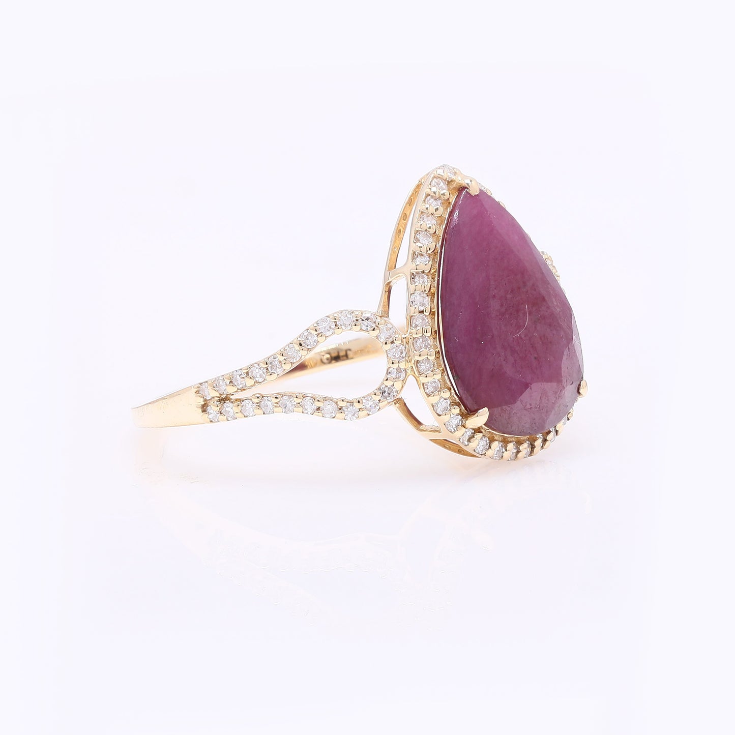 2.55 Ct Pear Mixed Cut Natural Ruby 14K Gold Ring
