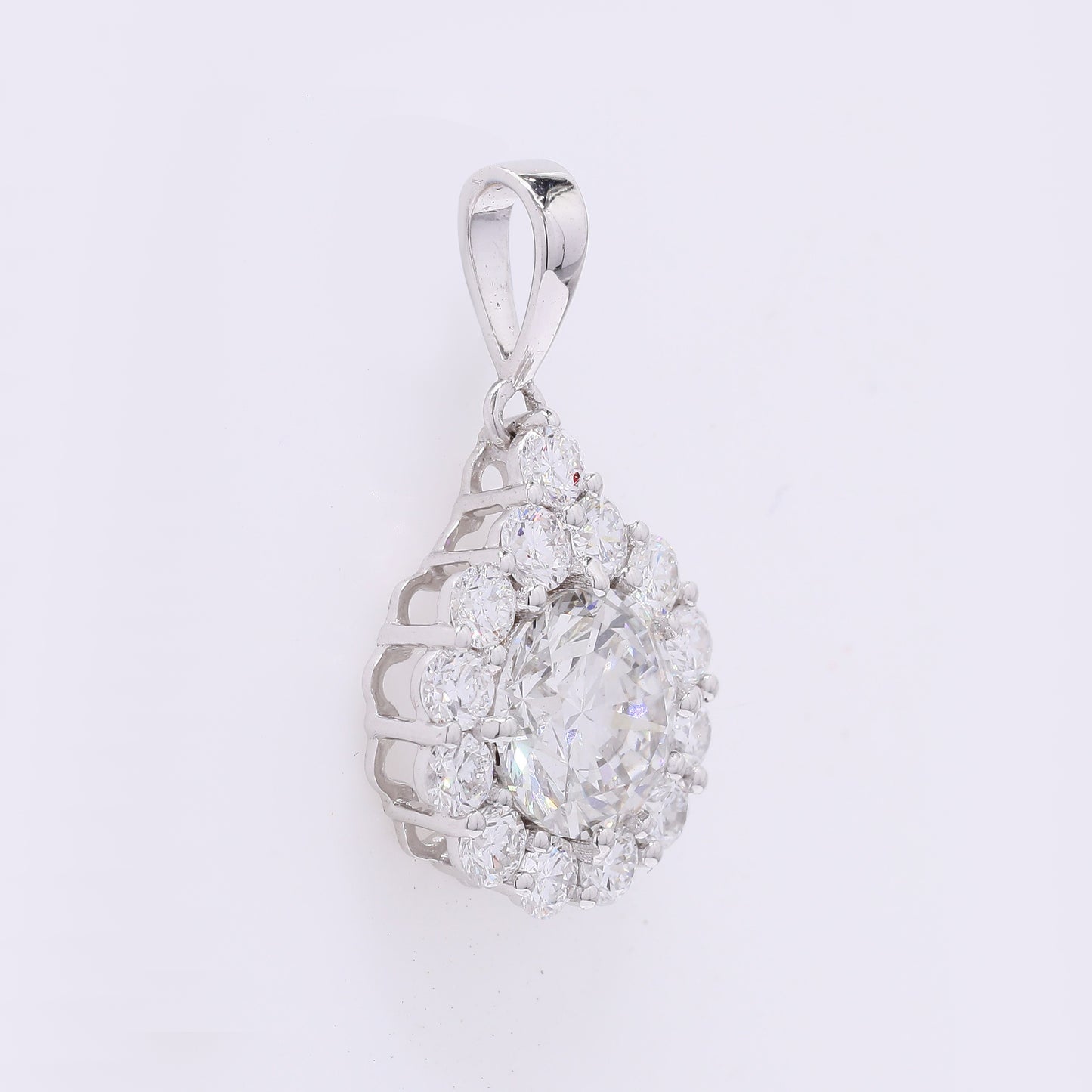 2.02 Carats Lab Grown Diamond 14K Gold Pendant