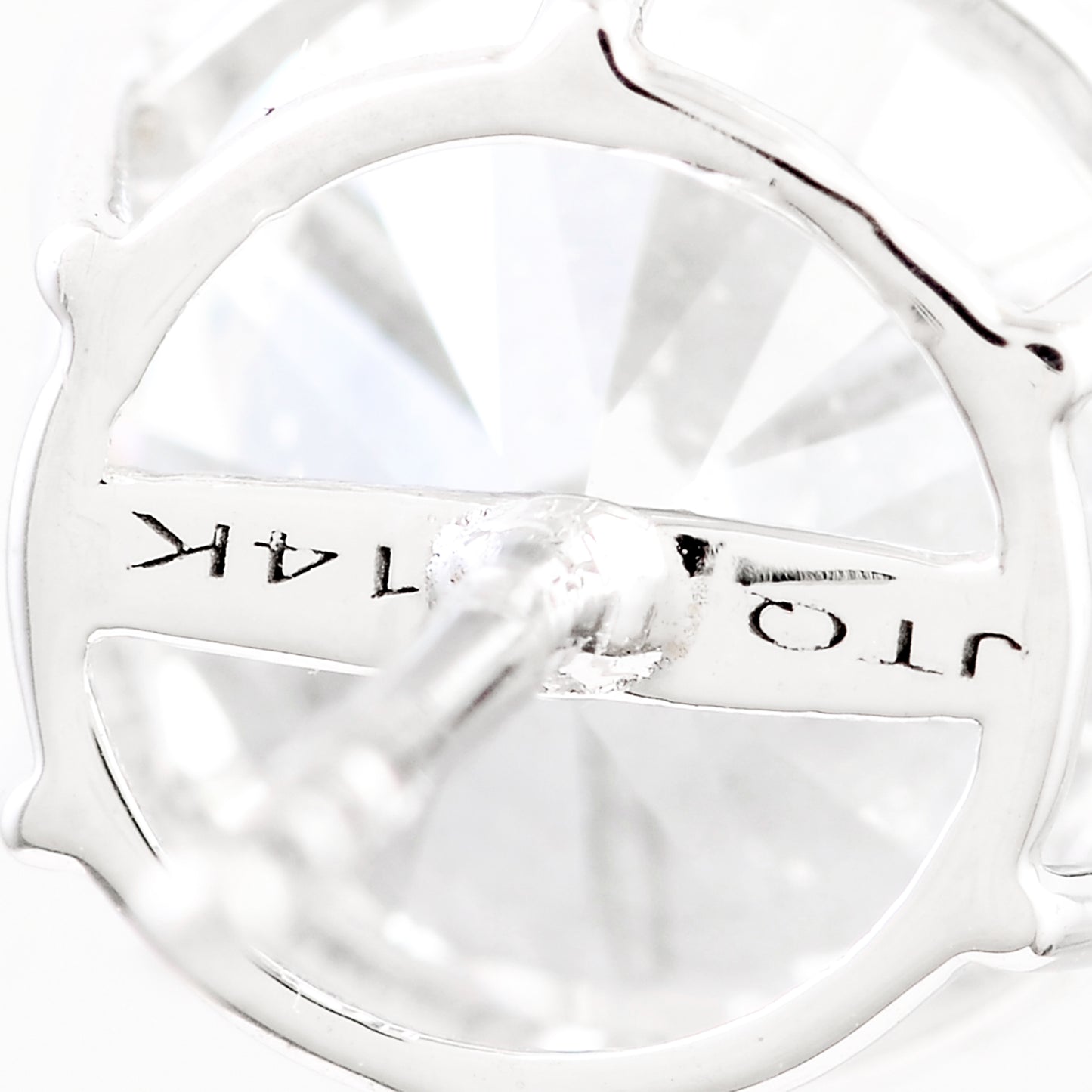 5.72 Carats Lab Grown Diamond 14K Gold Earrings