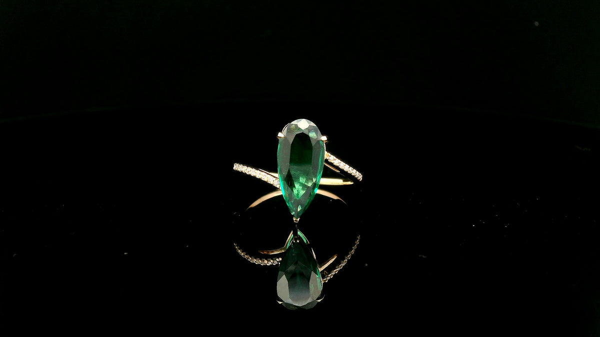 1.82 Ct Pear Lab Grown Emerald 14K Gold Ring