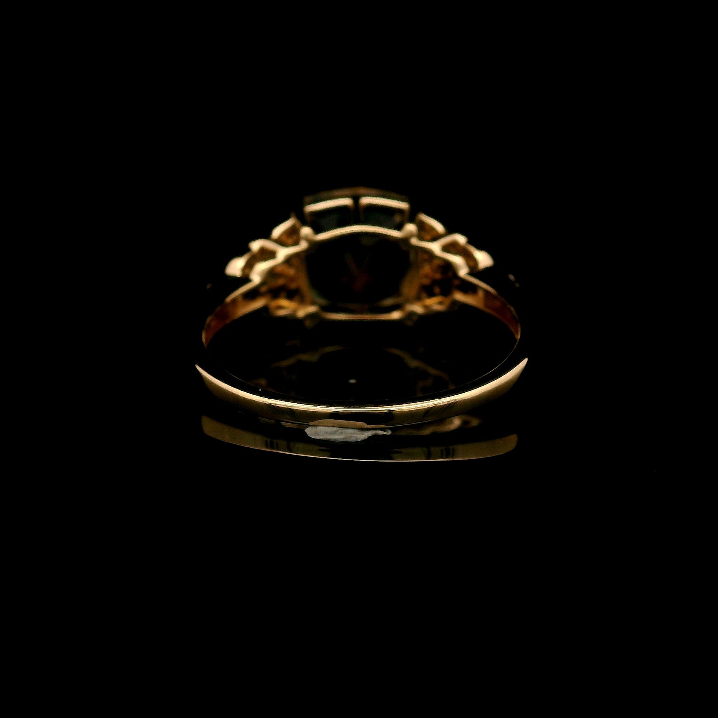 2.25 Ct Cushion Oregon Sunstone 14K Gold Ring