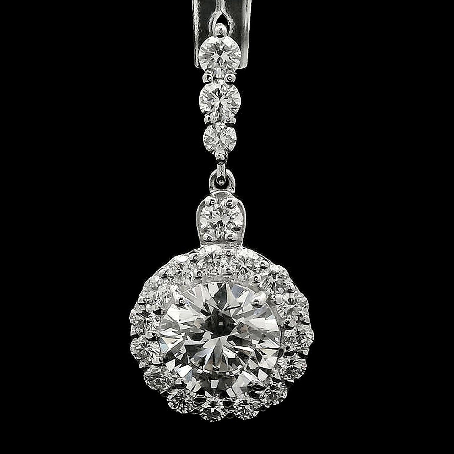 2.14 Carats Lab Grown Diamond 14K Gold Pendant