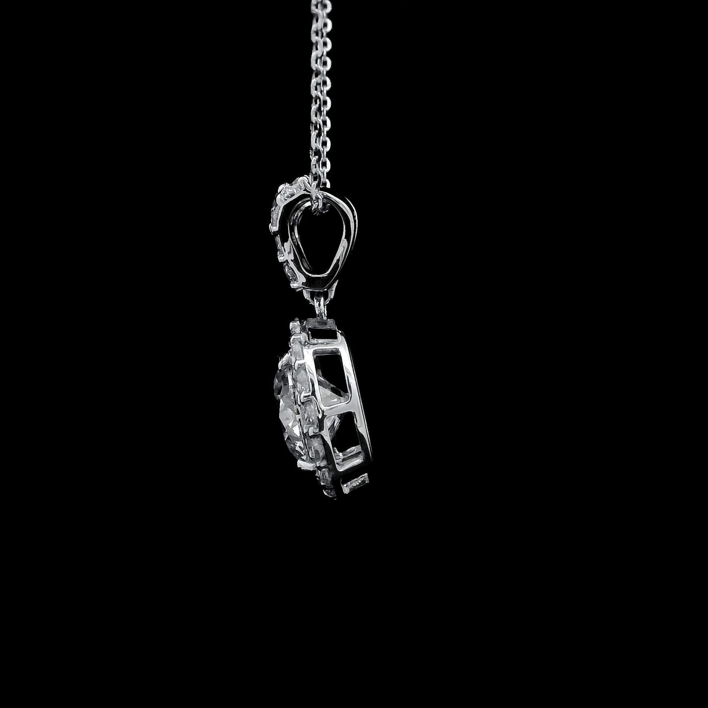 2.55 Carats Lab Grown Diamond 14K Gold Pendant