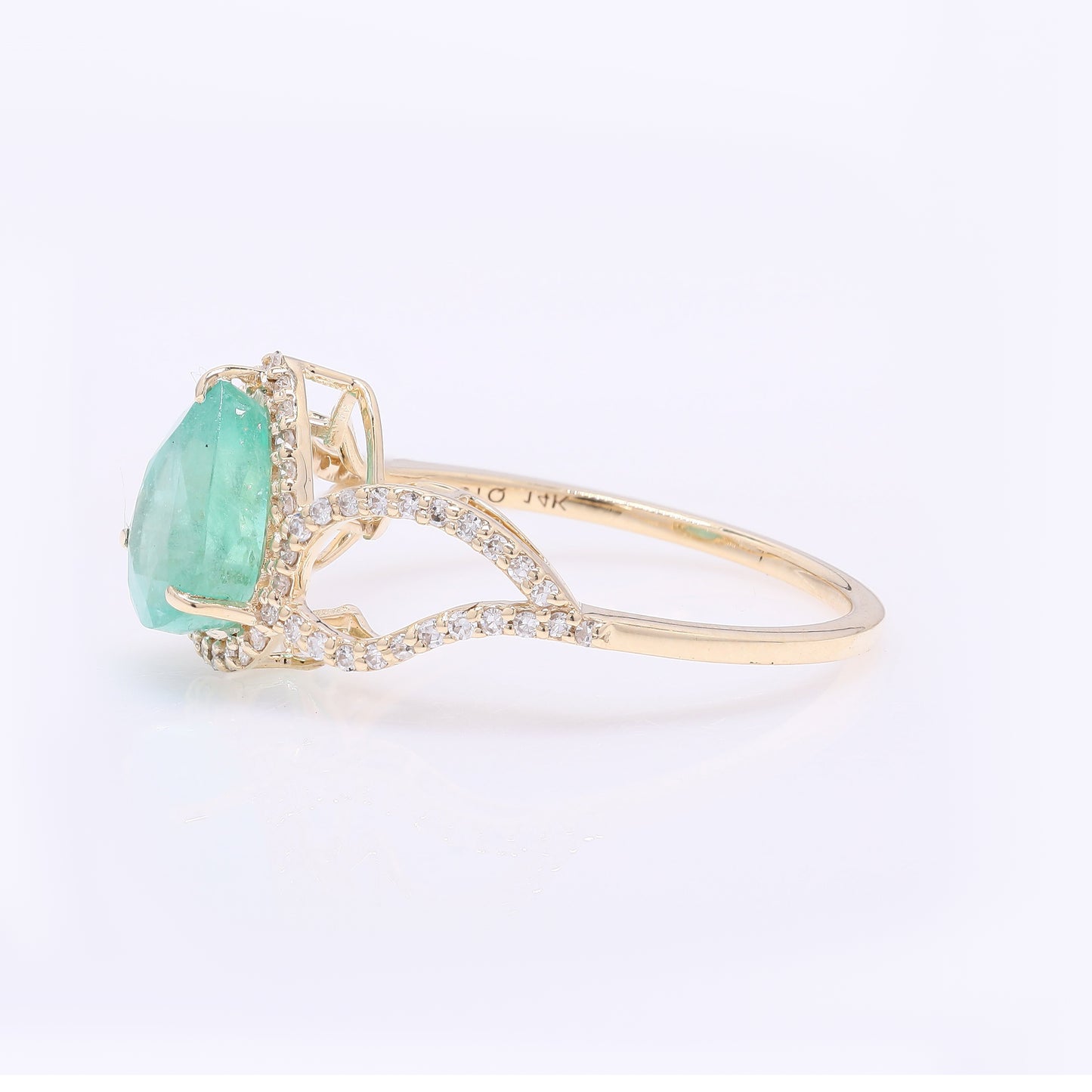 2.13 Ct Pear Mixed Cut Natural Emerald 14K Gold Ring