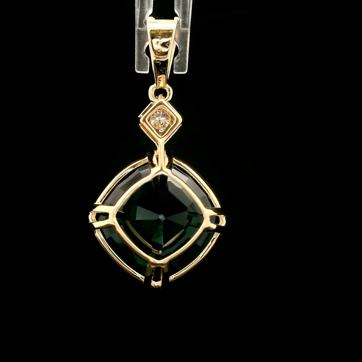 7.21 Ct Cushion Mixed Cut Lab Grown Emerald 14K Gold Pendant