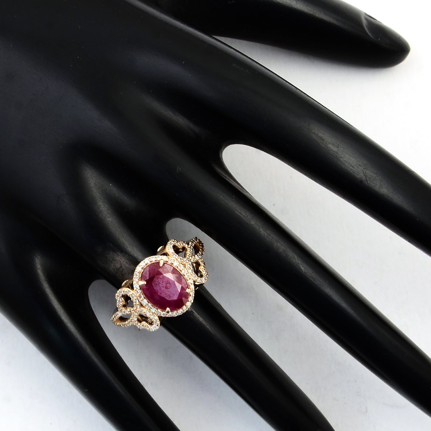 2.61 Ct Oval Mixed Cut Natural Corundum Ruby 14K Gold Ring