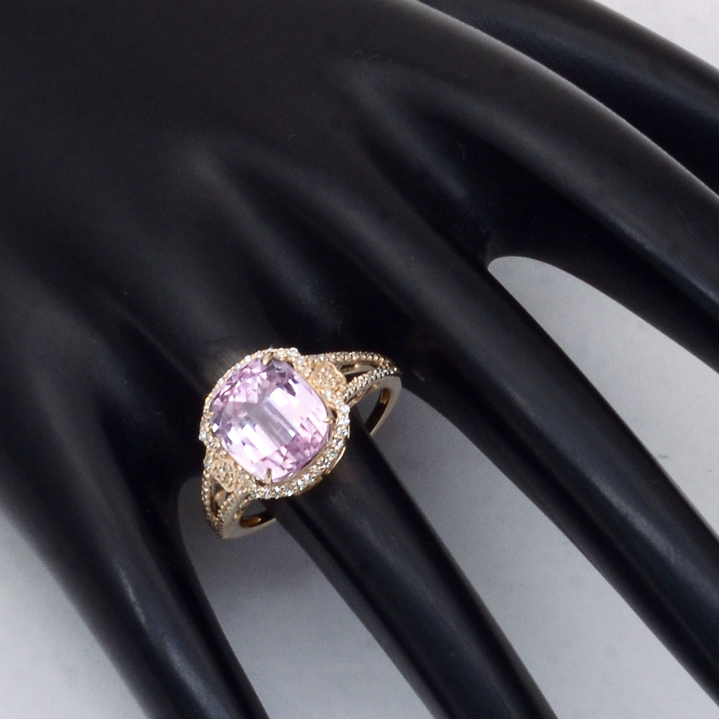 6.90 Ct Cushion Mixed Cut Natural Kunzite 14K Gold Ring