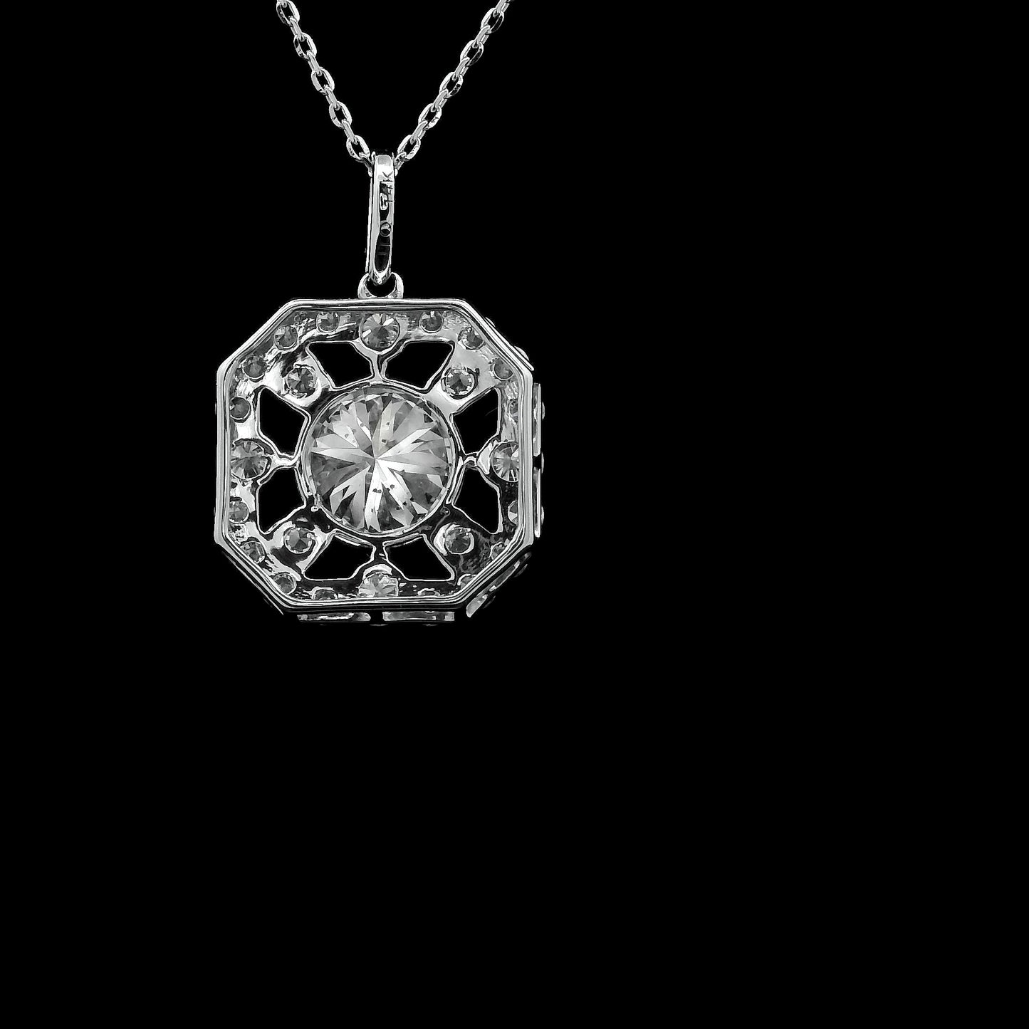 2.54 Carats Lab Grown Diamond 14K Gold Pendant