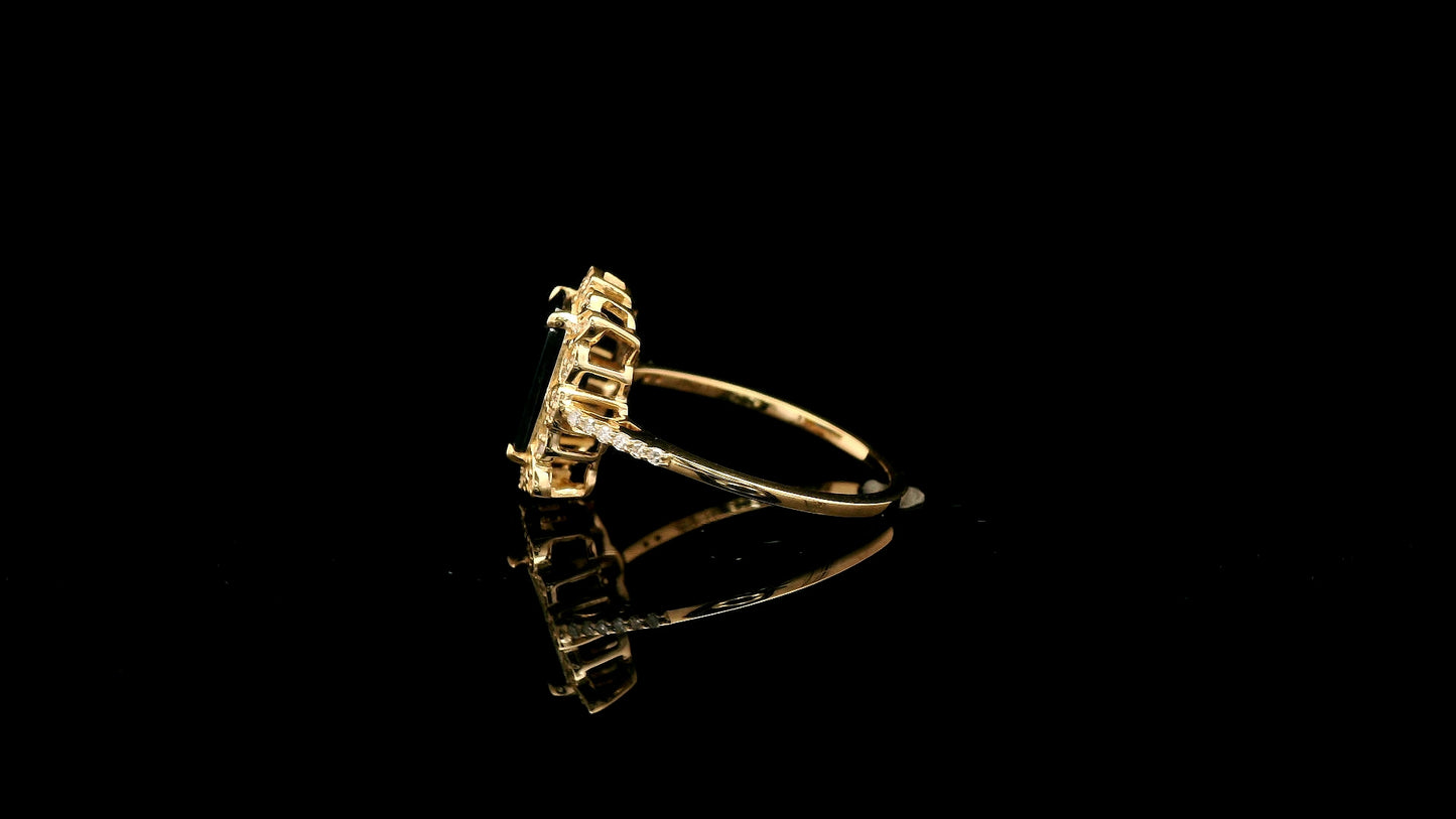 2.53 Ct Octagon Natural Sapphire 14K Gold Ring