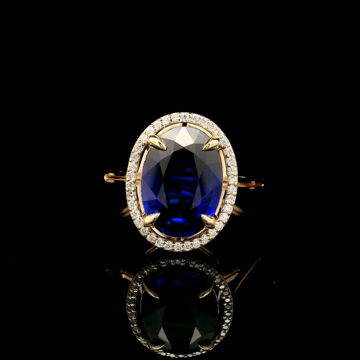 4.26 Ct Oval Mixed Cut Lab Grown Sapphire 14K Gold Ring