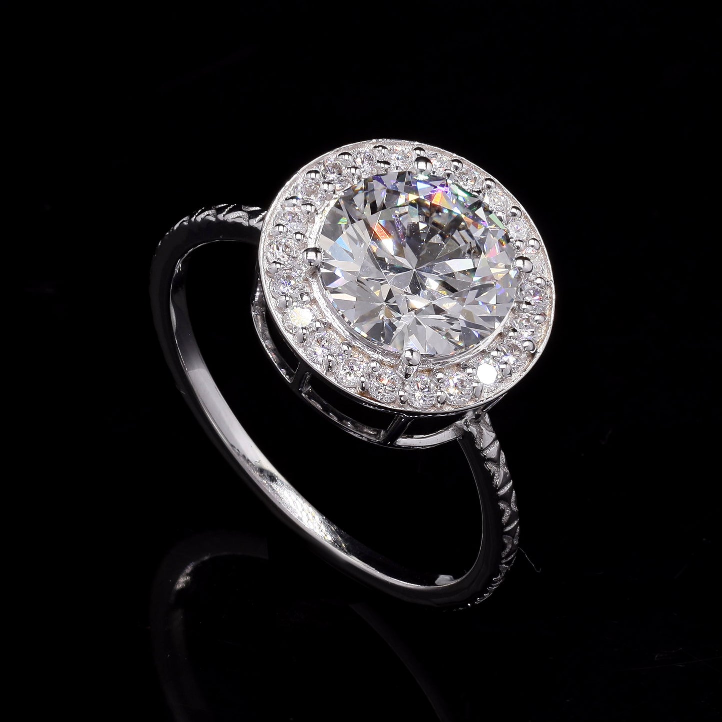 2.33 Carats Lab Grown Diamond 14K Gold Ring
