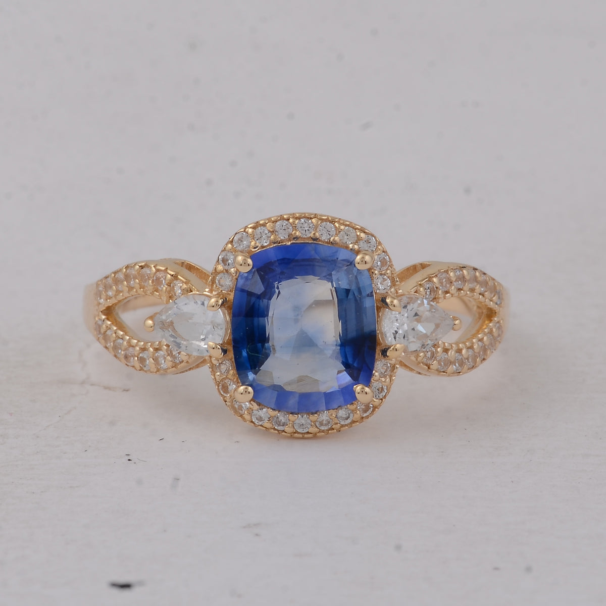 2.26 Ct Cushion Sapphire 9K Gold Ring