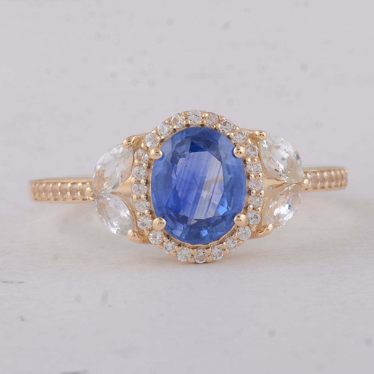 1.79 Ct Oval Sapphire 9K Gold Ring