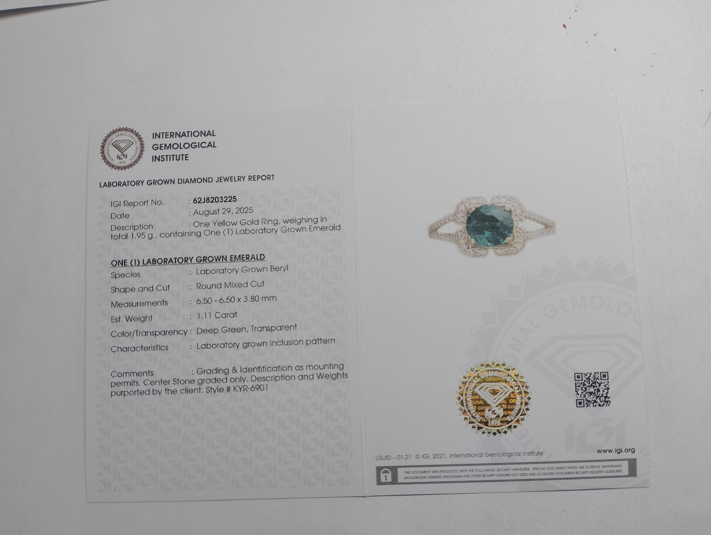 1.31 Ct Round Mixed Cut Lab Grown Emerald 14K Gold Ring