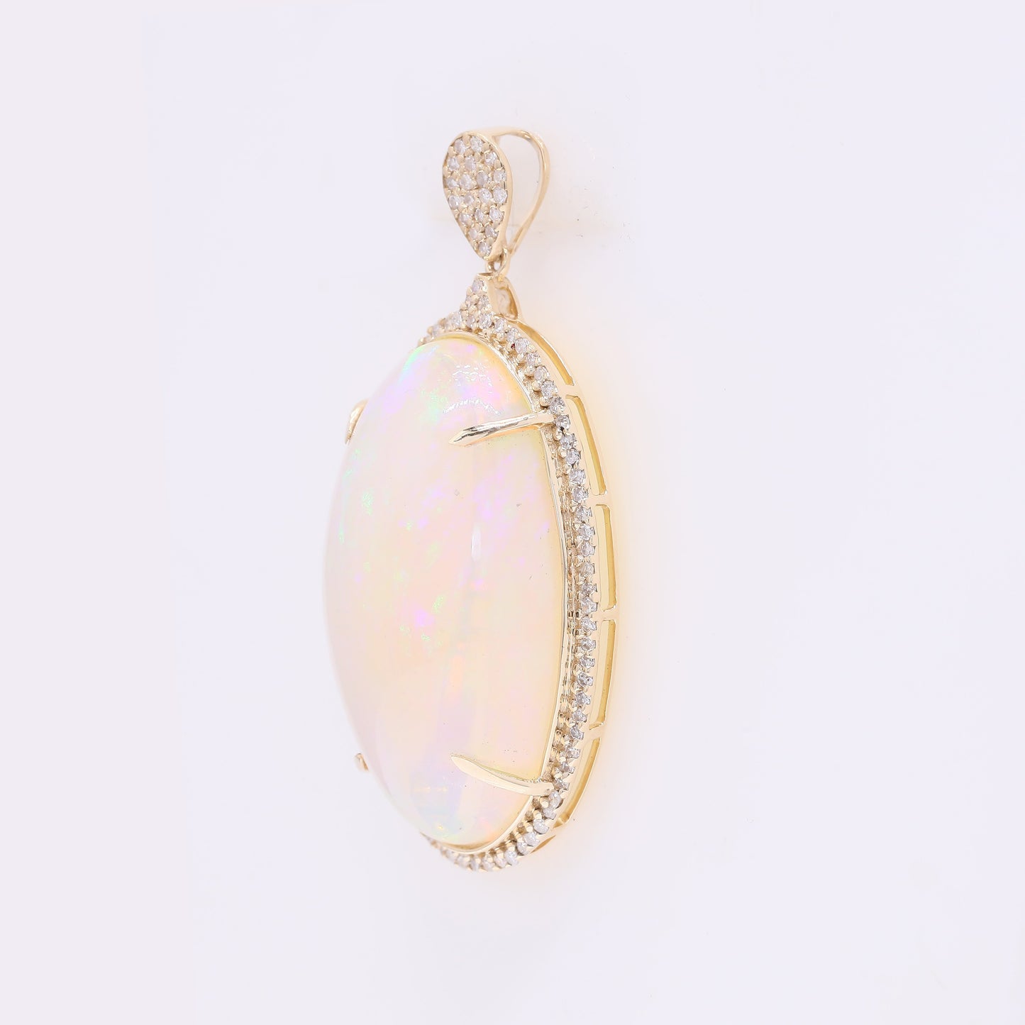 18.82 Ct Oval Cabochon Natural Opal 14K Gold Pendant