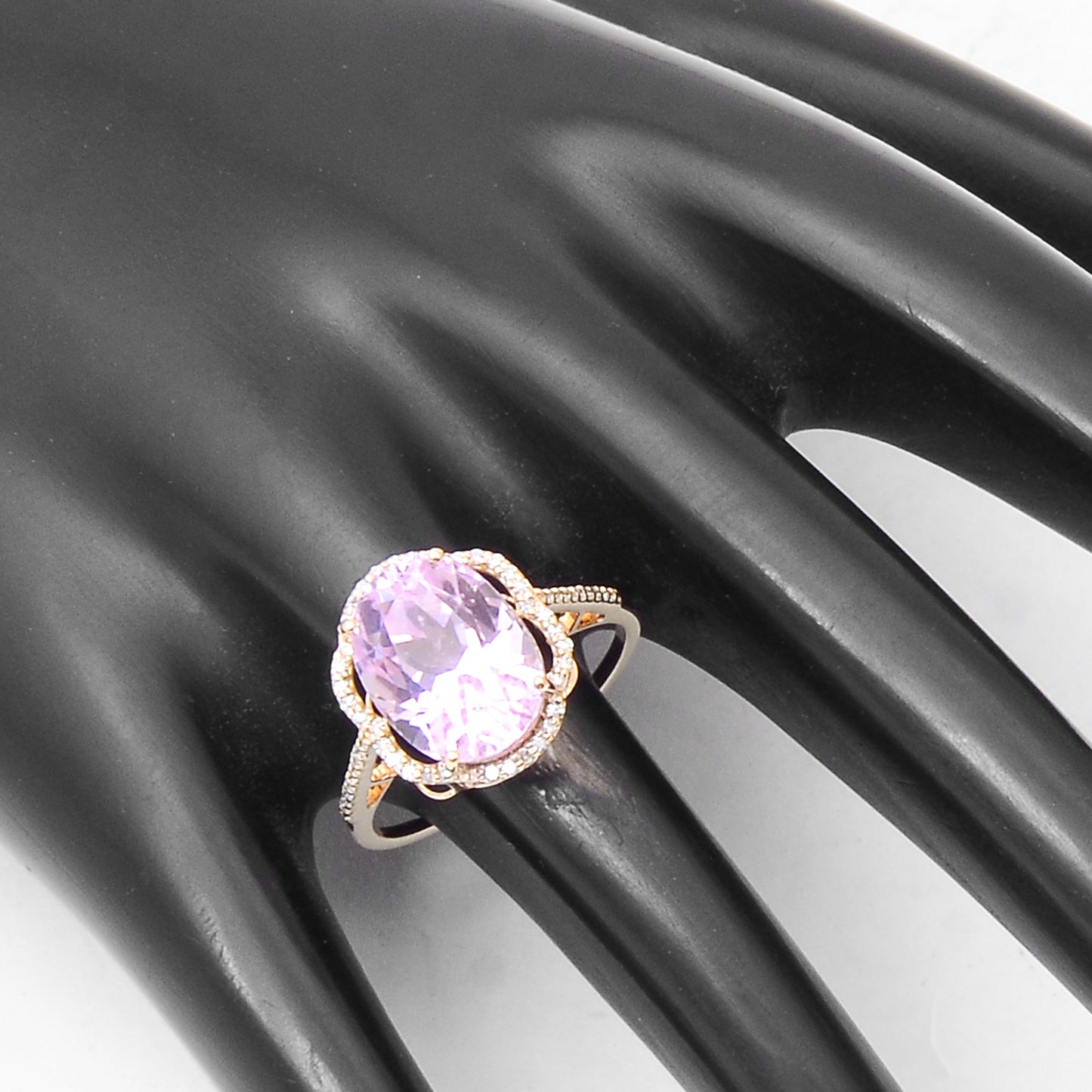 6.39 Ct Oval Mixed Cut Natural Kunzite 14K Gold Ring