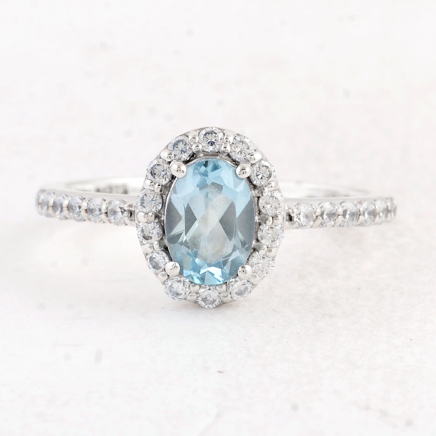 1.68 Ct Oval Swiss Blue Topaz 925 Sterling Silver Ring