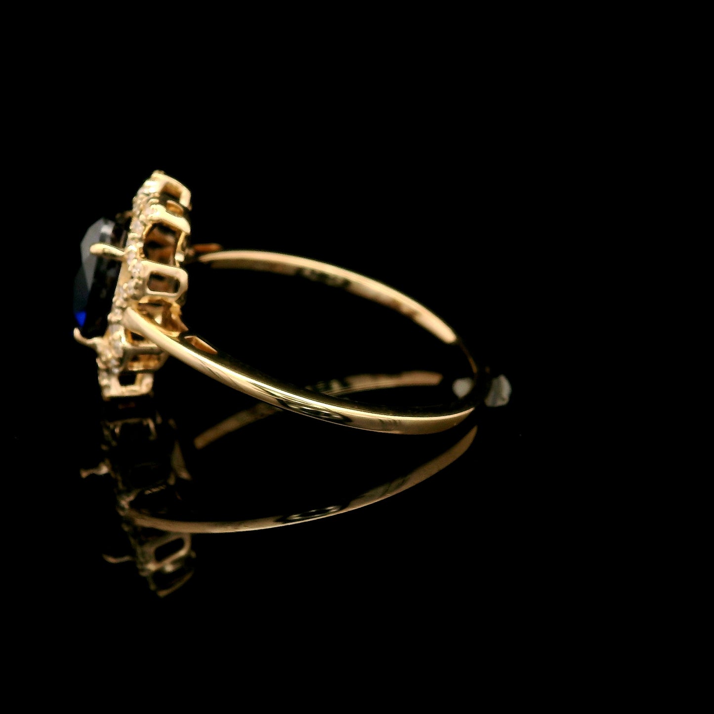 2.01 Ct Oval Mixed Cut Lab Grown Sapphire 14K Gold Ring