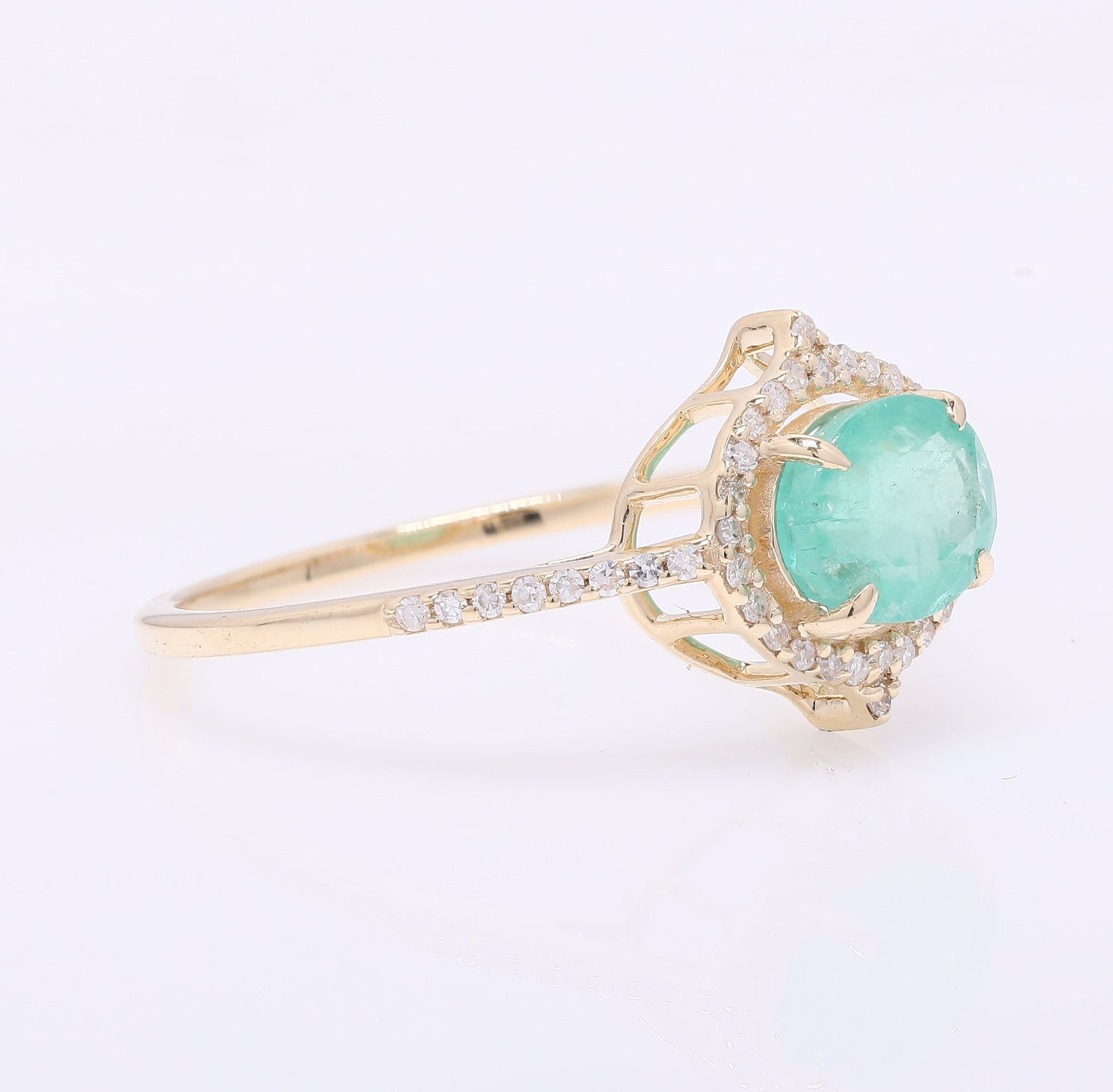 1.36 Ct Oval Mixed Cut Natural Emerald 14K Gold Ring