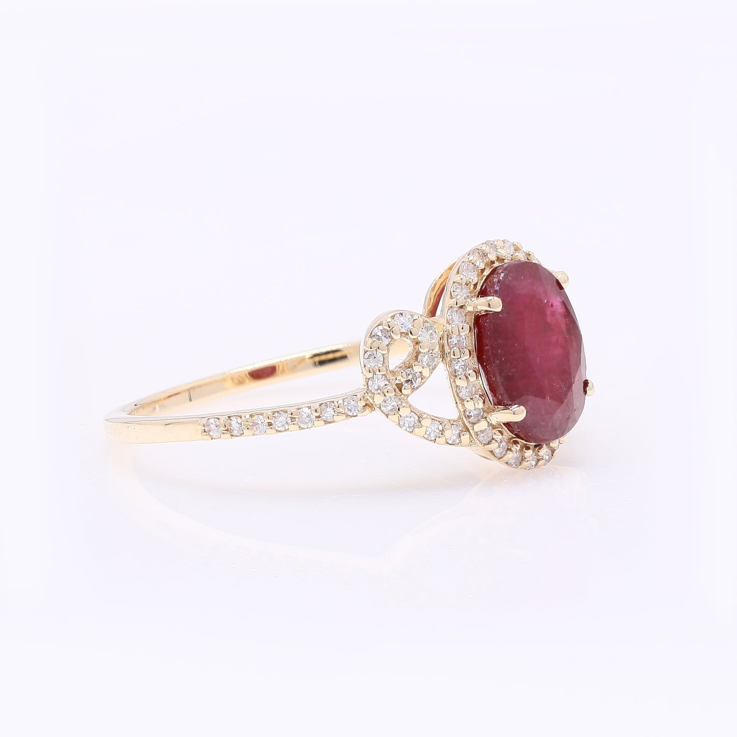 1.69 Ct Oval Mixed Cut Natural Ruby 14K Gold Ring