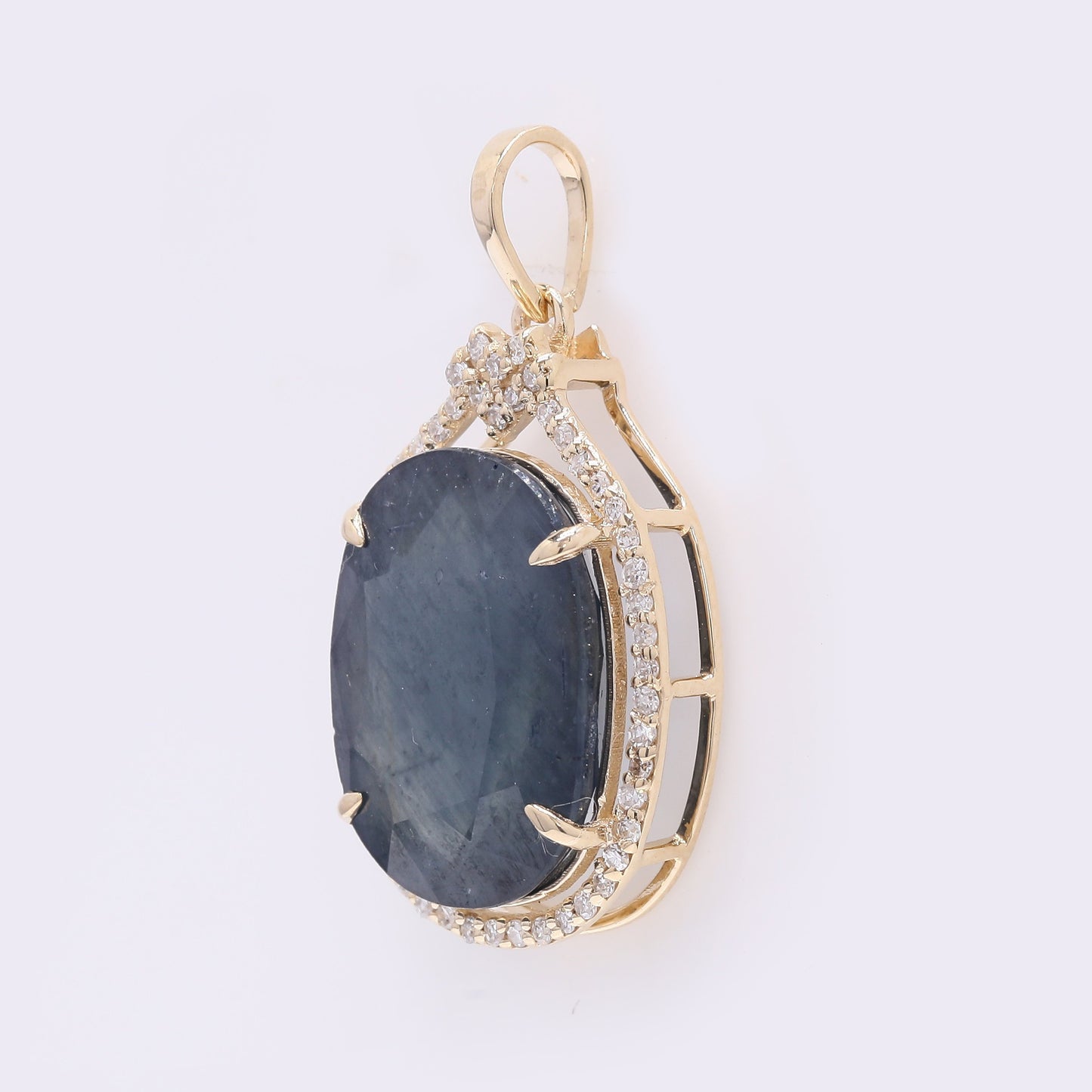 8.50 Ct Oval Mixed Cut Natural Sapphire 14K Gold Pendant