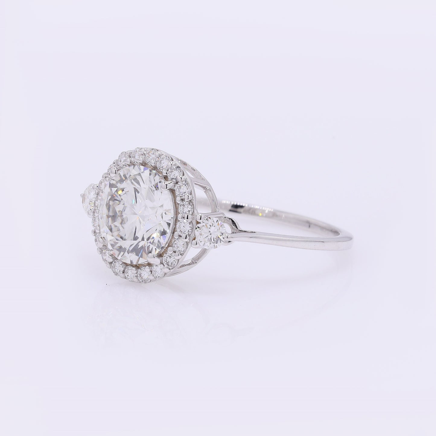 2.37 Carats Lab Grown Diamond 14K Gold Ring