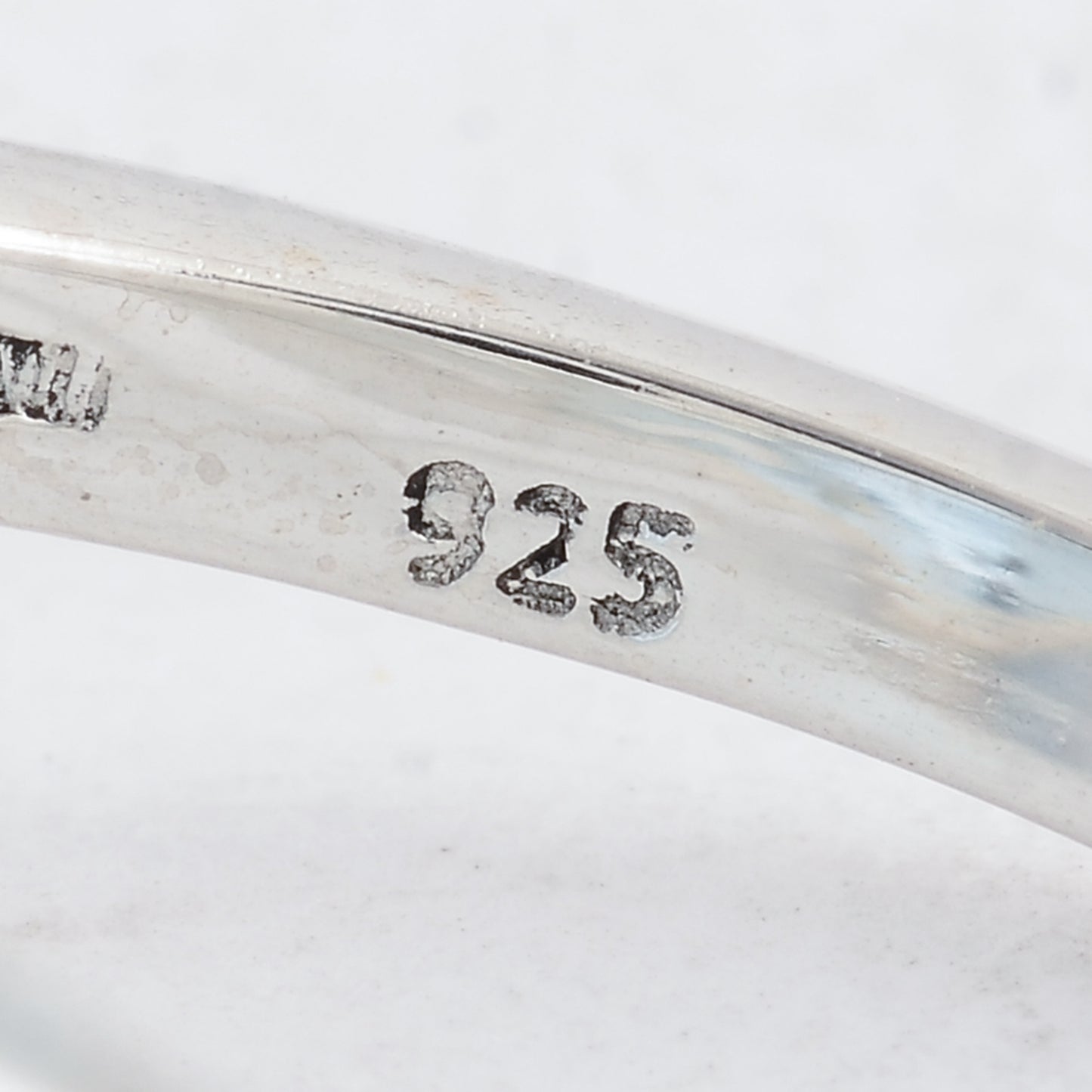14.82 Ct Oval Swiss Blue Topaz 925 Sterling Silver Ring