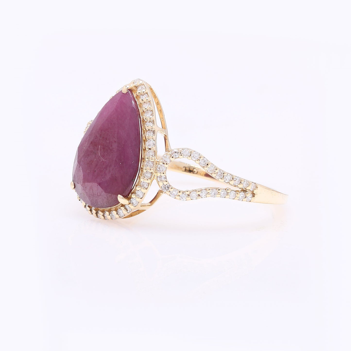 2.55 Ct Pear Mixed Cut Natural Ruby 14K Gold Ring