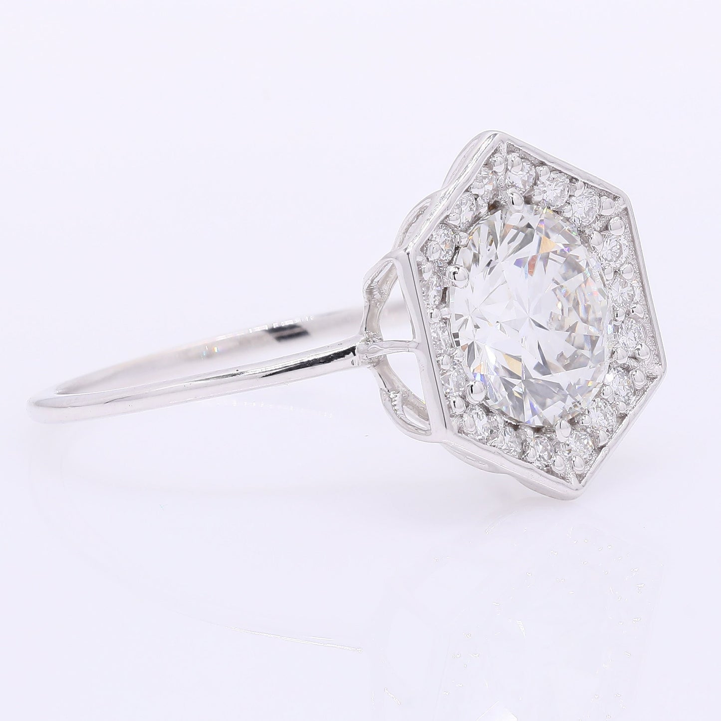 2.40 Carats Lab Grown Diamond 14K Gold Ring