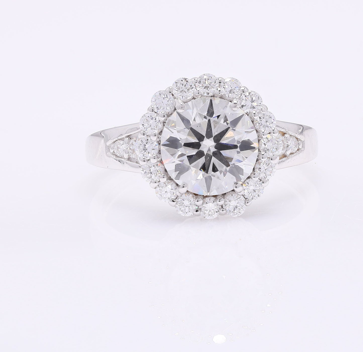2.57 Carats Lab Grown Diamond 14K Gold Ring