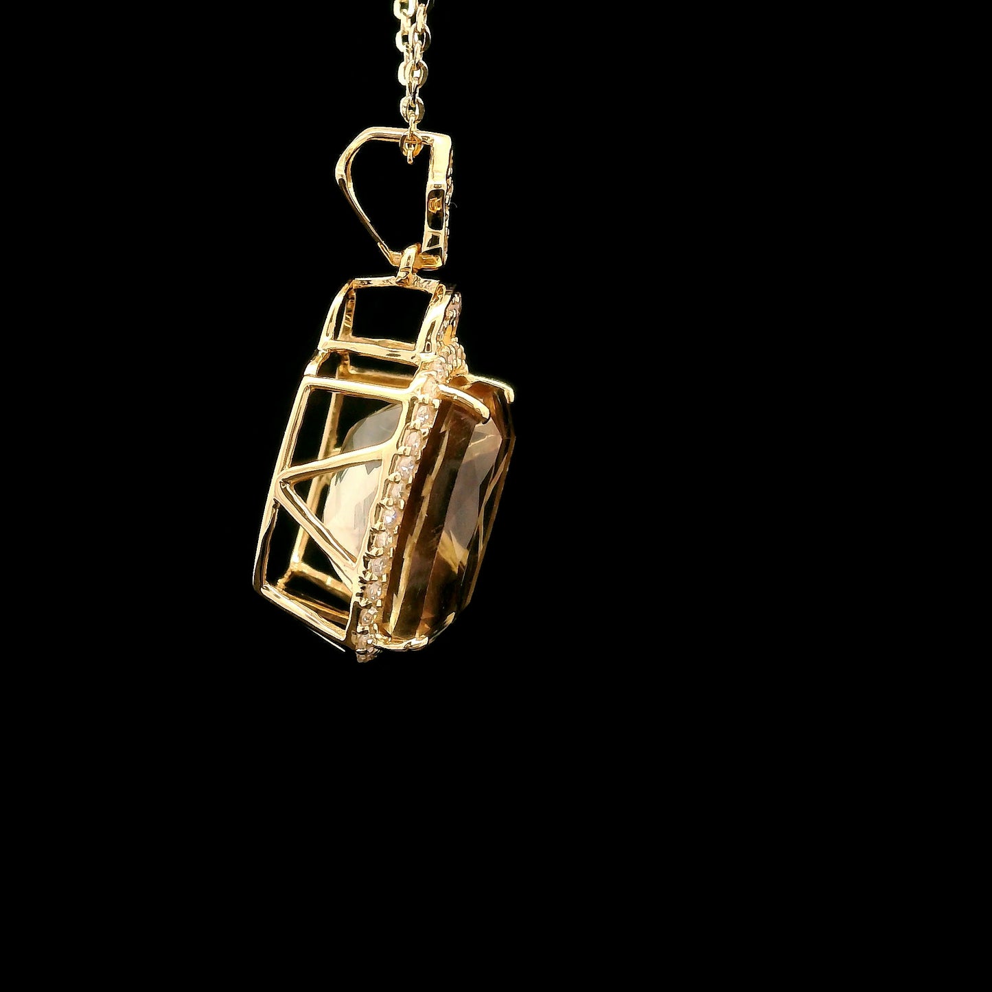 4.44 Ct Cushion Oregon Sunstone 14K Gold Pendant