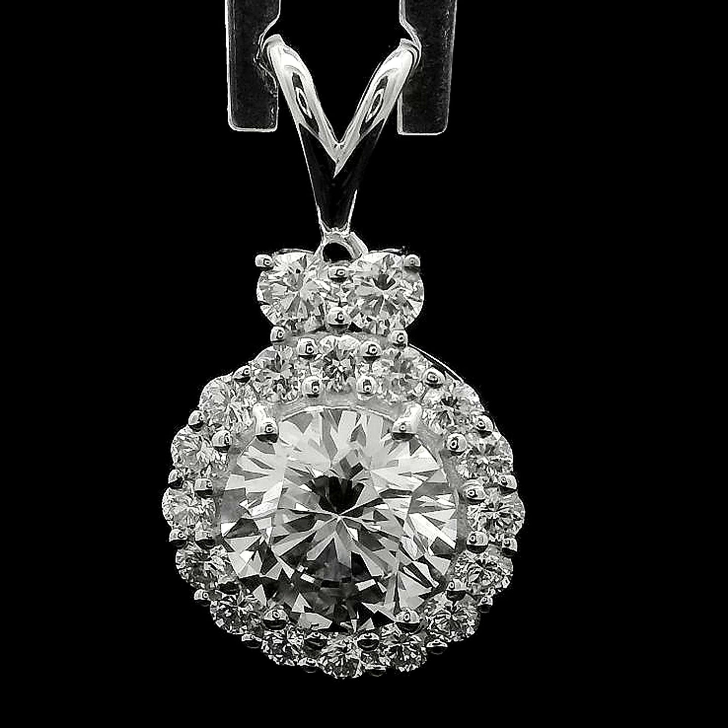 2.17 Carats Lab Grown Diamond 14K Gold Pendant