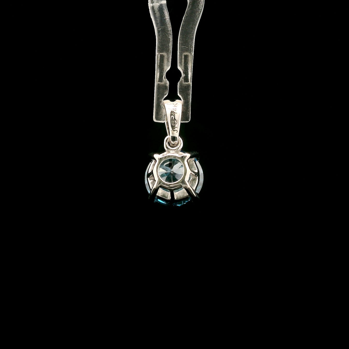 1.72 Carats Blue Lab Grown Diamond 14K Gold Pendant