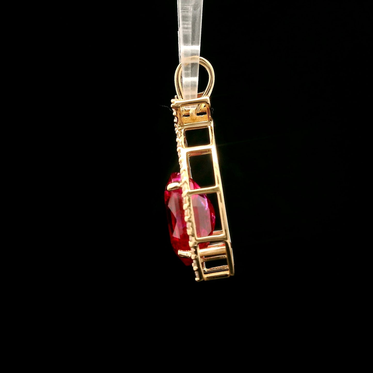 4.74 Ct Oval Mixed Cut Lab Grown Ruby 14K Gold Pendant