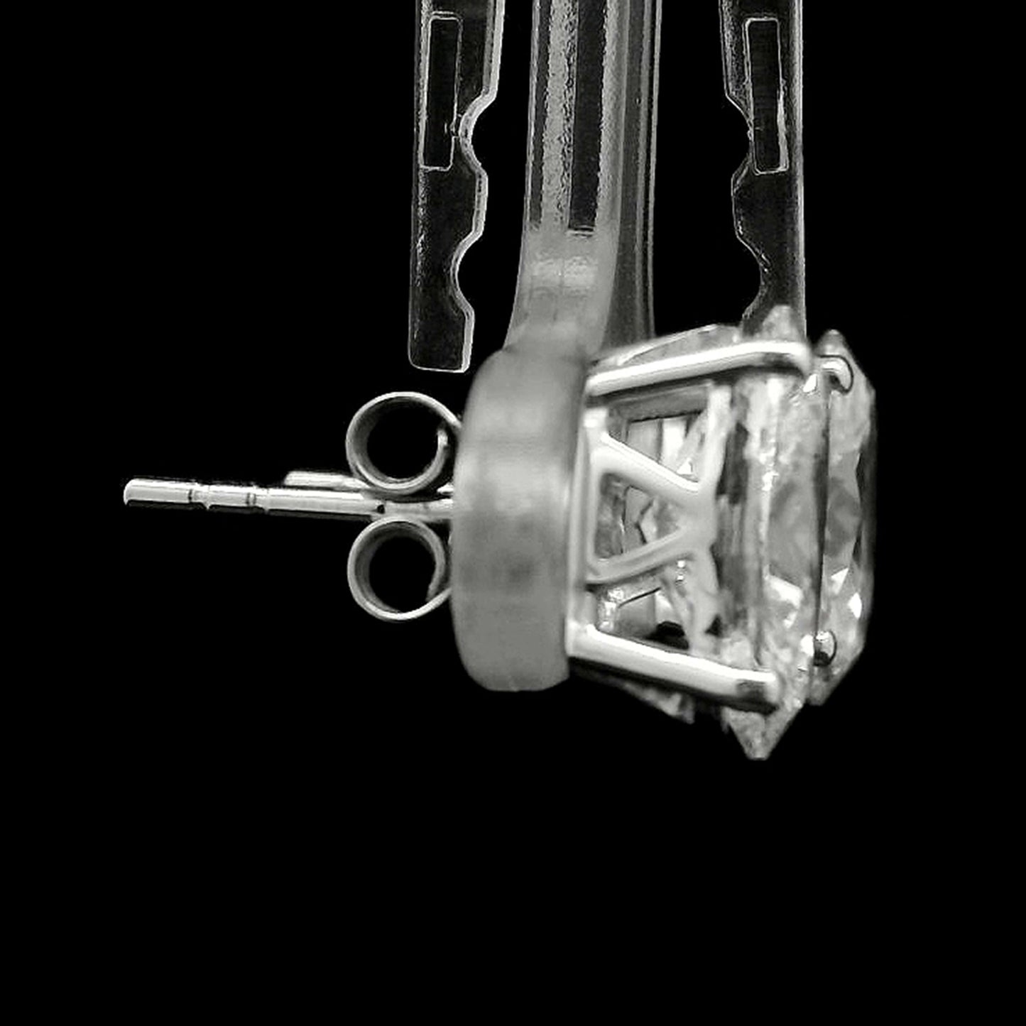 4.13 Carats Lab Grown Diamond 14K Gold Earrings