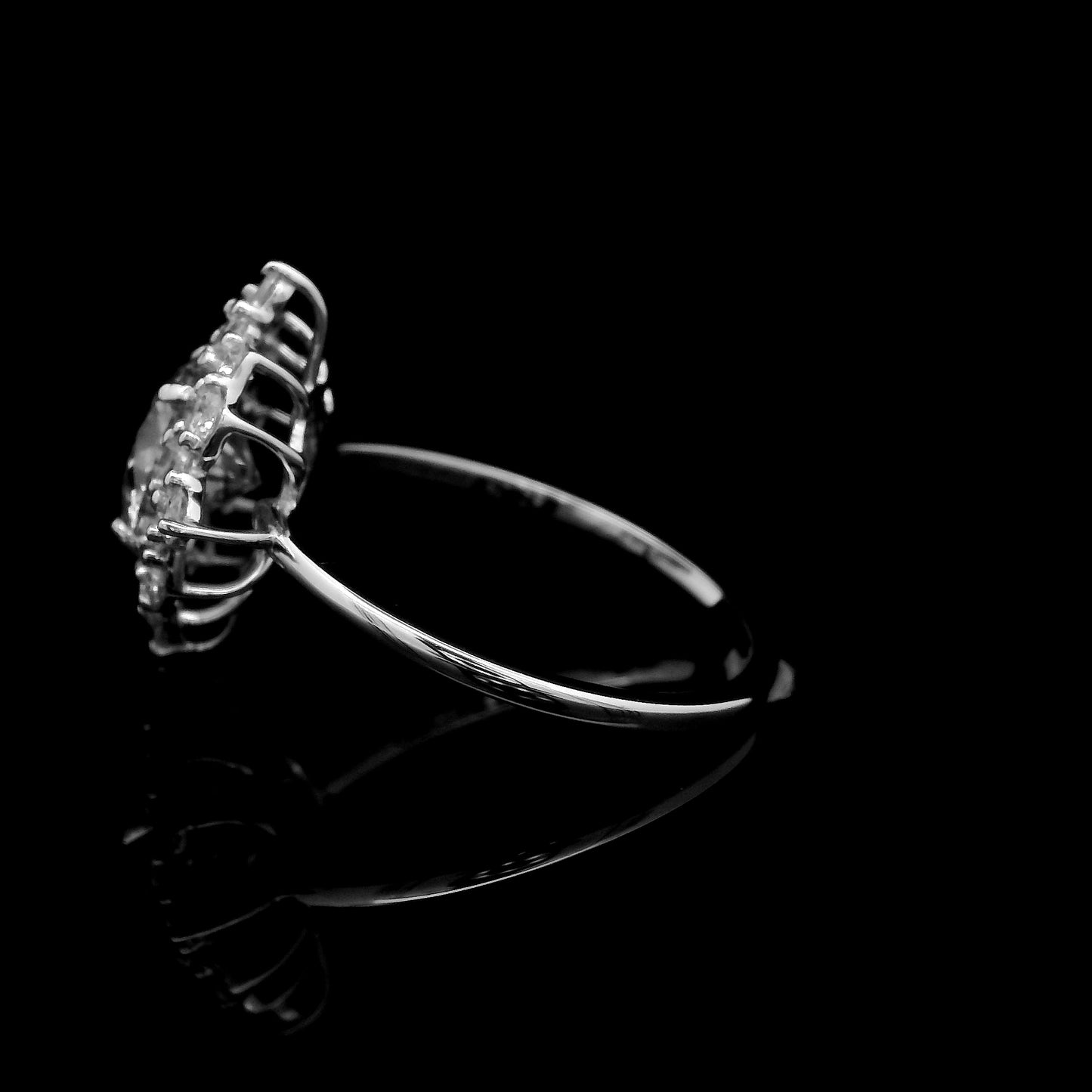 2.05 Carats Lab Grown Diamond 14K Gold Ring