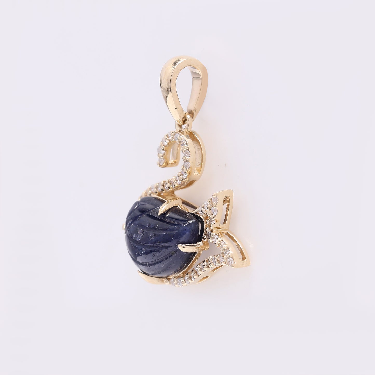 3.34 Ct Fancy Carving Natural Corundum Sapphire 14K Gold Pendant